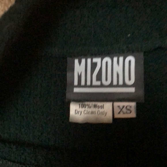 Mizono wool knit outfit - Picture 2 of 10